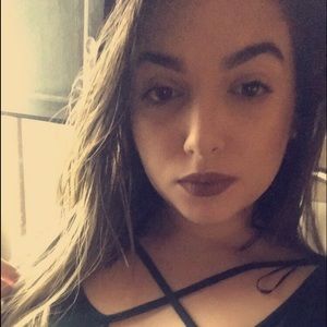 Meet your Posher, Arianna